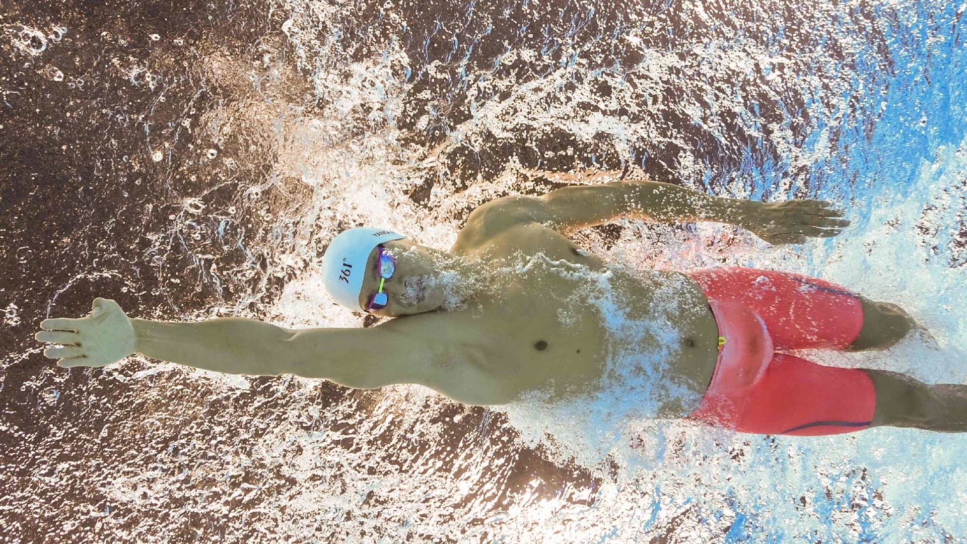 山西队横扫活塞，当东方铁骑踏碎汽车城，武切维奇完成的不只是里程碑