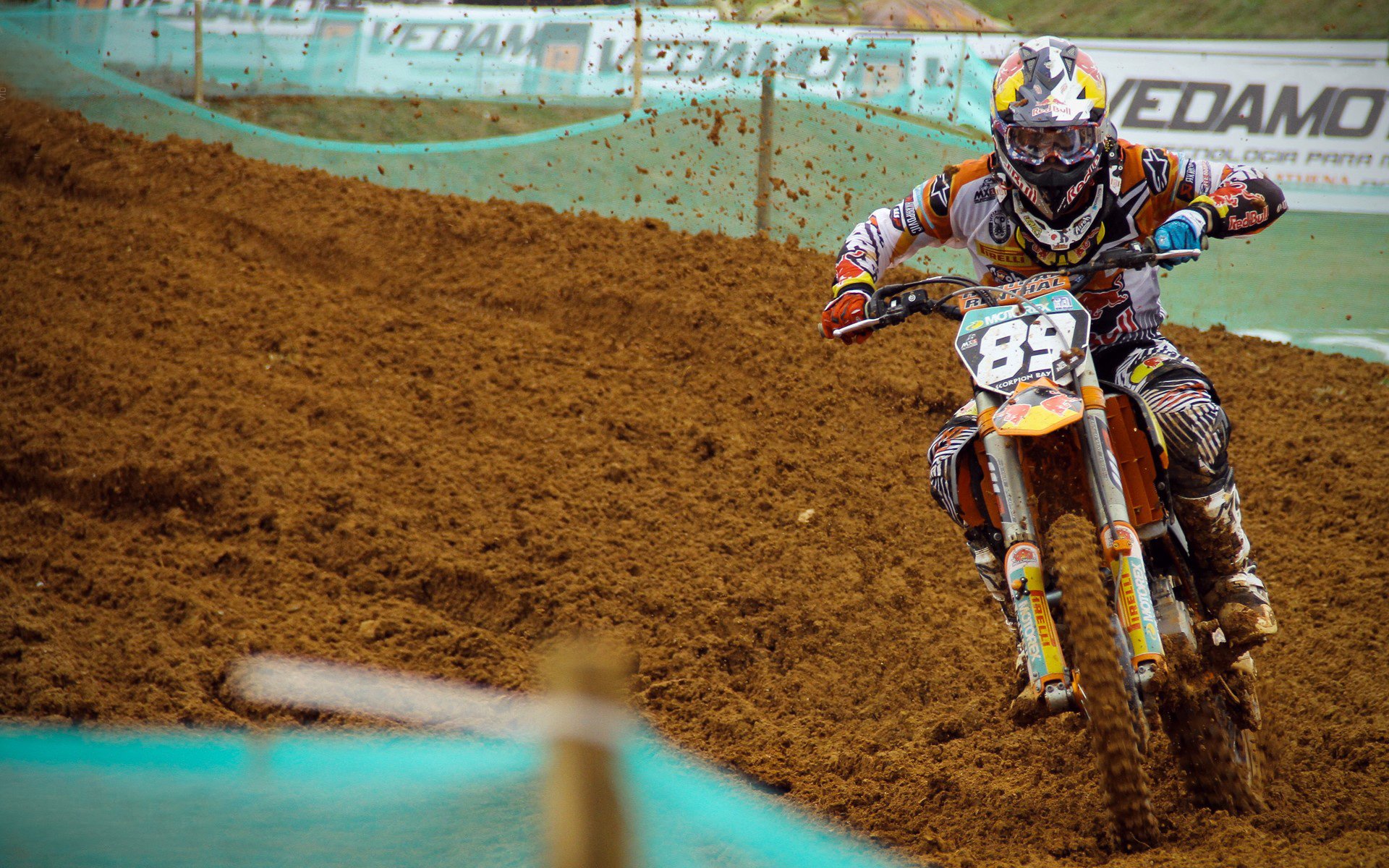 掘金制霸篮下，英格拉姆完美发挥，当个人英雄主义撞上钢铁洪流